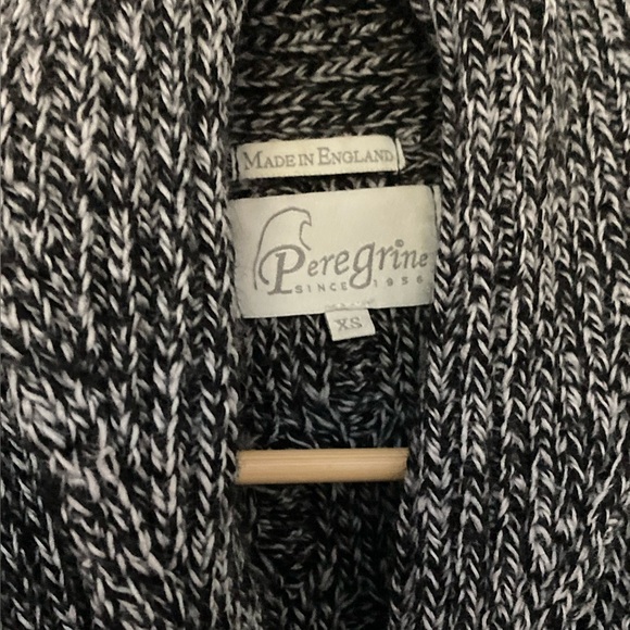 100% Wool Shawl Cardigan - Picture 2 of 3